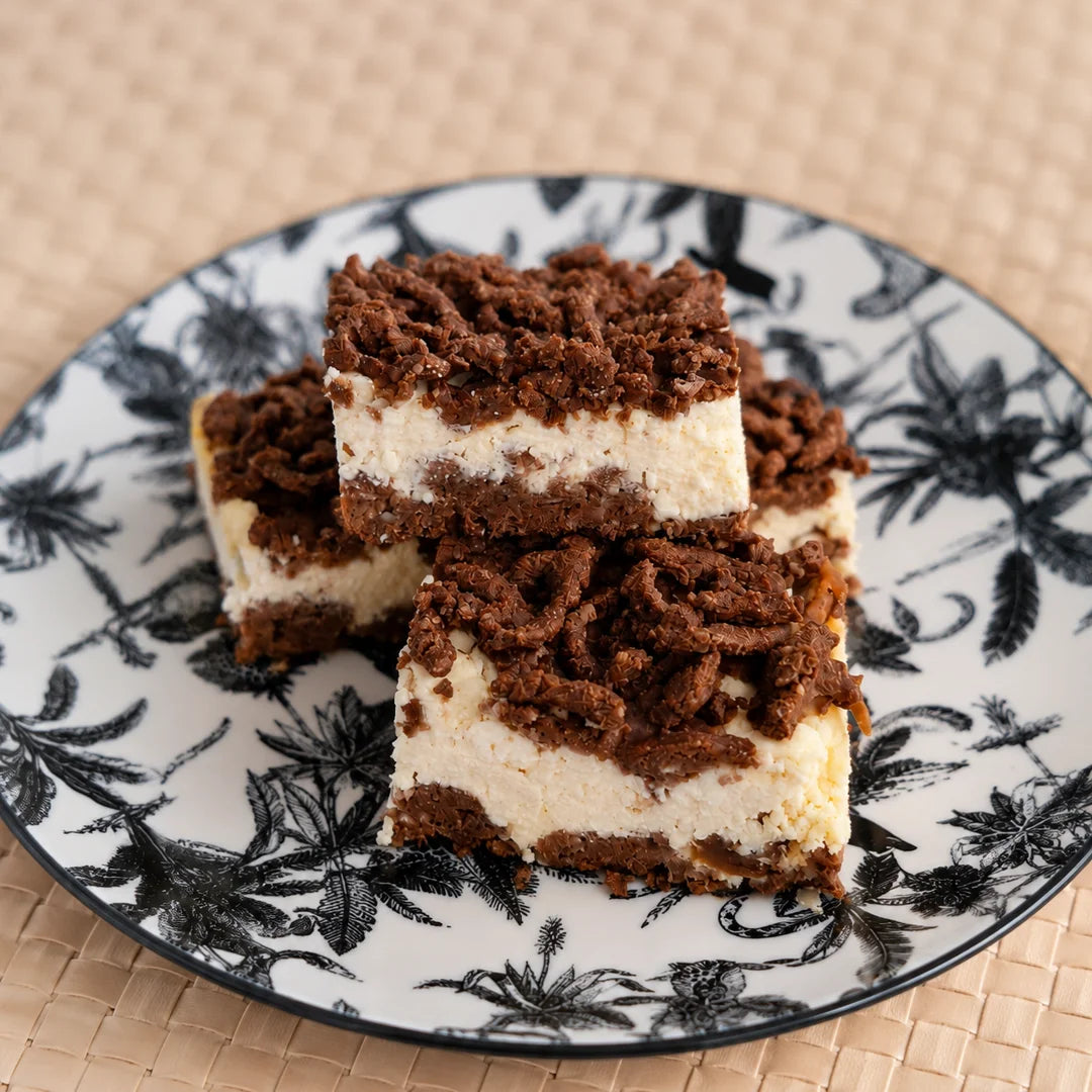 Low-Carb geriebener Quarkkuchen mit Quarkfüllung